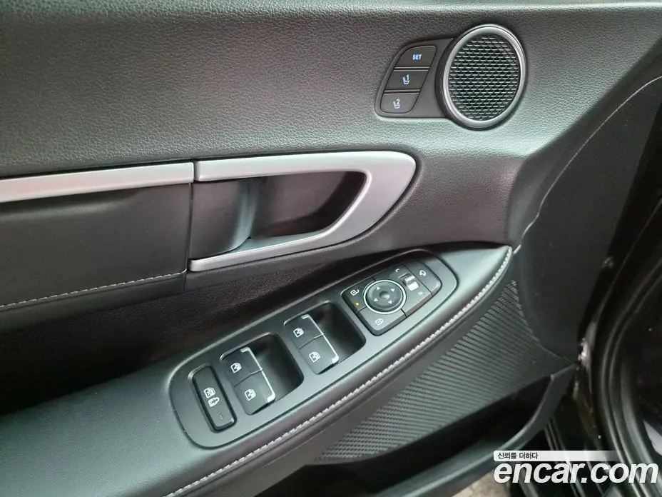 Hyundai Sonata 2024 2.0 автомат (гидро), фото 16