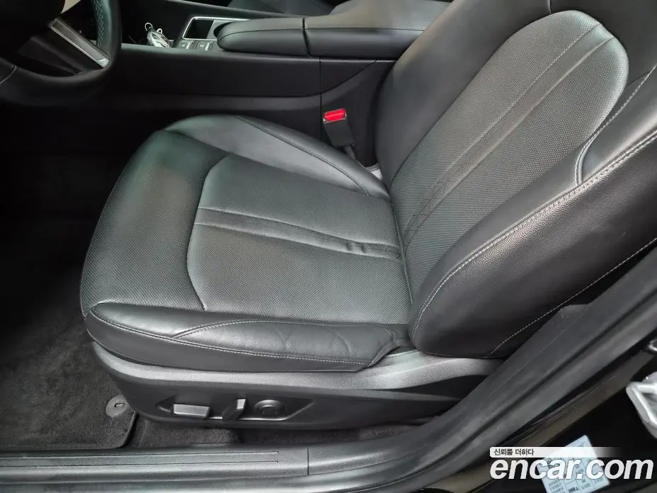 Hyundai Sonata 2024 2.0 автомат (гидро), фото 10
