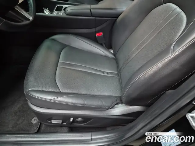 Hyundai Sonata 2024 2.0 автомат (гидро), миниатюра 10