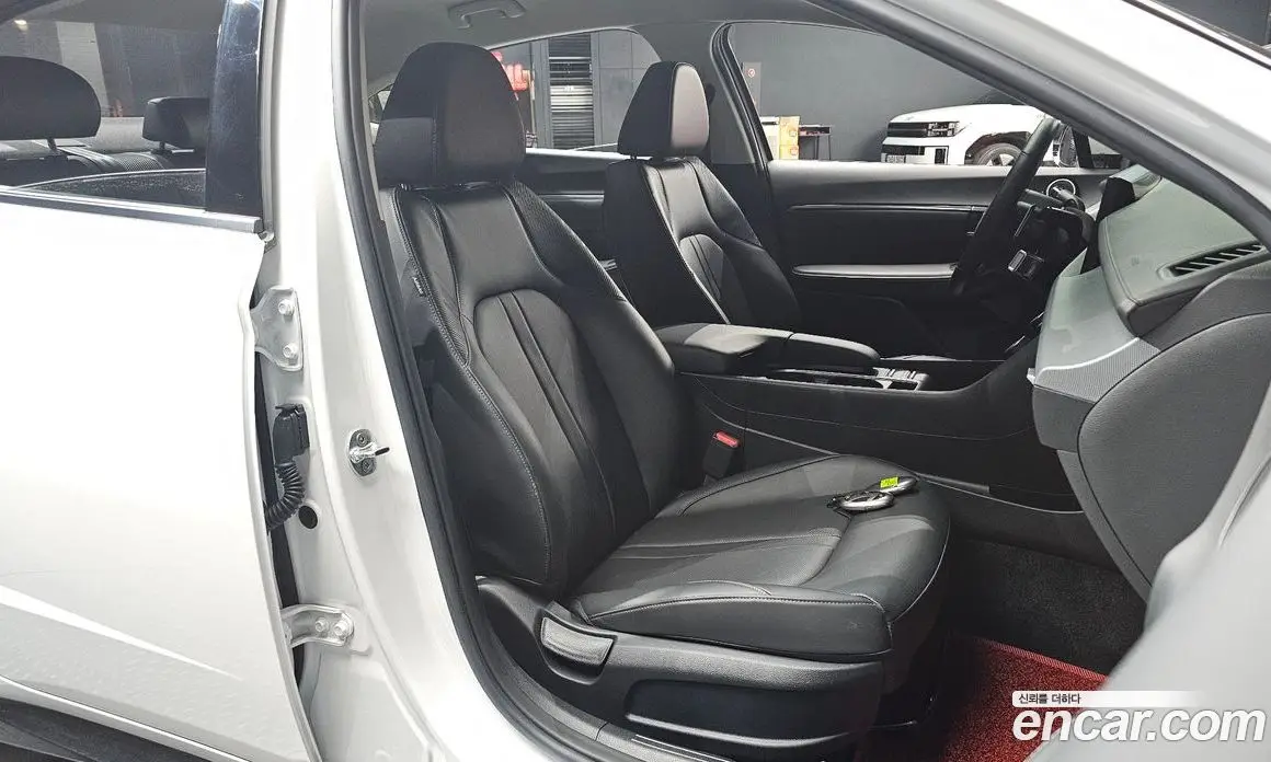 Hyundai Sonata 2025 2.0 автомат (гидро), фото 16 Hyundai Sonata 2025 2.0 автомат (гидро), фото 16