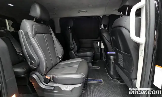 Hyundai Staria 2024 2.2 автомат (гидро), миниатюра 11