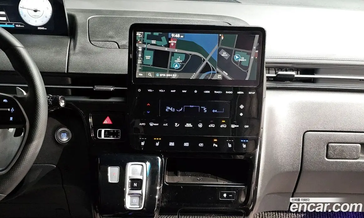 Hyundai Staria 2024 2.2 автомат (гидро), фото 16