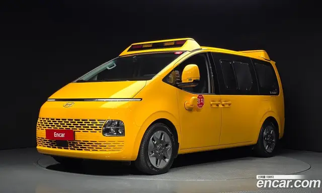 Hyundai Staria, 2024, 15 786 км