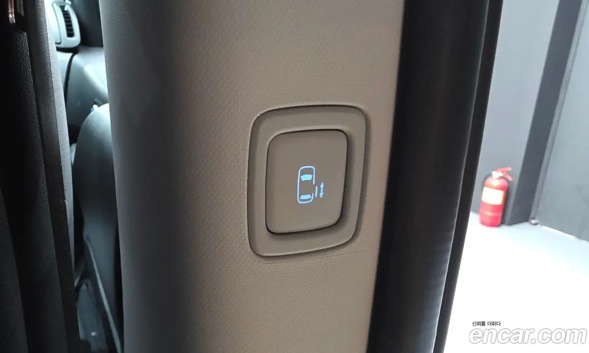 Hyundai Staria 2024 3.5 автомат (гидро), фото 30 Hyundai Staria 2024 3.5 автомат (гидро), фото 30