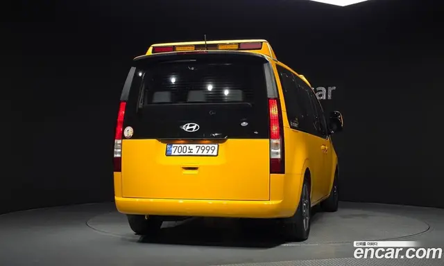 Hyundai Staria 2024 3.5 автомат (гидро), миниатюра 4 Hyundai Staria 2024 3.5 автомат (гидро), миниатюра 4