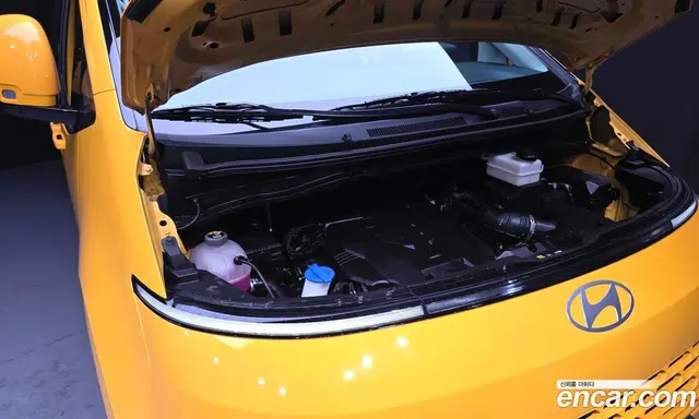 Hyundai Staria 2024 3.5 автомат (гидро), миниатюра 6 Hyundai Staria 2024 3.5 автомат (гидро), миниатюра 6