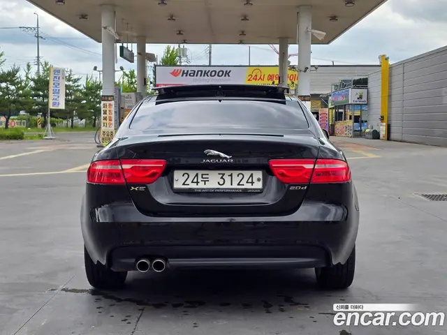 Jaguar XE 2017 2.0 автомат (гидро), миниатюра 4 Jaguar XE 2017 2.0 автомат (гидро), миниатюра 4