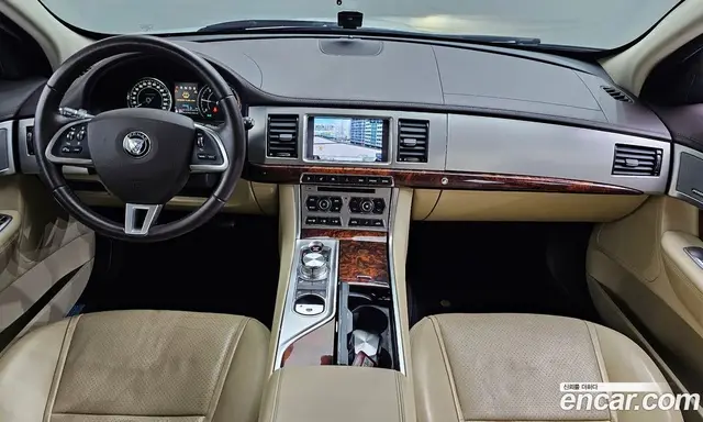 Jaguar XF 2015 2.2 автомат (гидро), миниатюра 7 Jaguar XF 2015 2.2 автомат (гидро), миниатюра 7