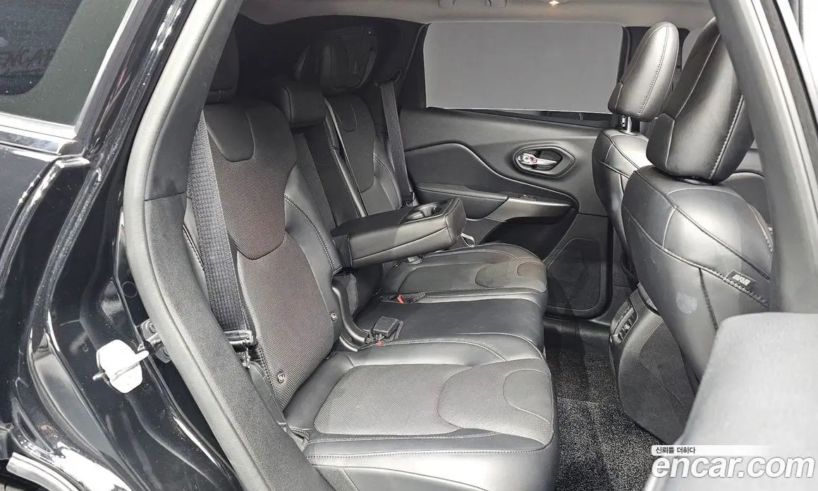 Jeep Cherokee 2020 2.4 автомат (гидро), фото 12 Jeep Cherokee 2020 2.4 автомат (гидро), фото 12