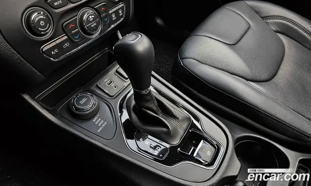Jeep Cherokee 2020 2.4 автомат (гидро), миниатюра 9 Jeep Cherokee 2020 2.4 автомат (гидро), миниатюра 9