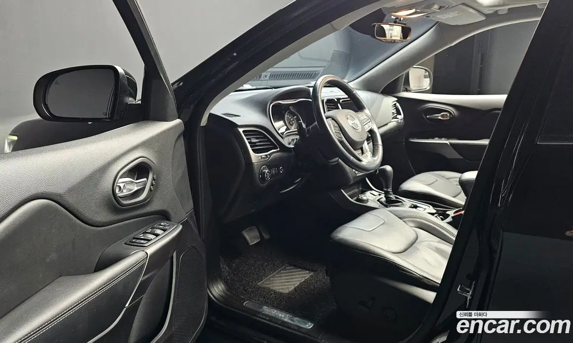 Jeep Cherokee 2020 2.4 автомат (гидро), фото 10 Jeep Cherokee 2020 2.4 автомат (гидро), фото 10