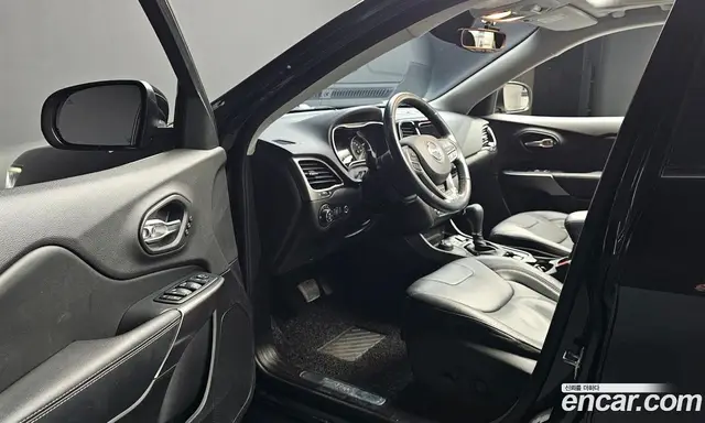 Jeep Cherokee 2020 2.4 автомат (гидро), миниатюра 10 Jeep Cherokee 2020 2.4 автомат (гидро), миниатюра 10
