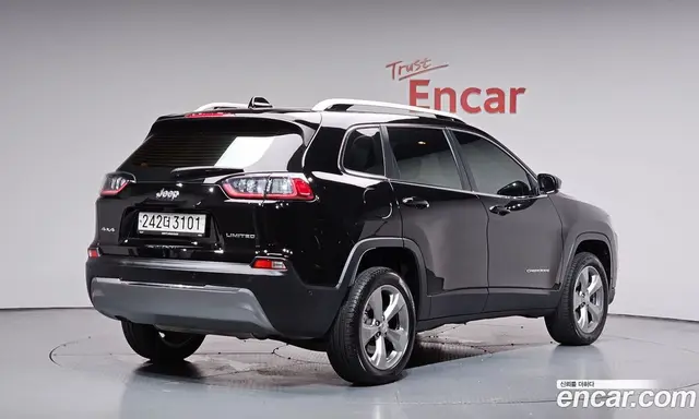 Jeep Cherokee 2021 2.4 автомат (гидро), миниатюра 2 Jeep Cherokee 2021 2.4 автомат (гидро), миниатюра 2