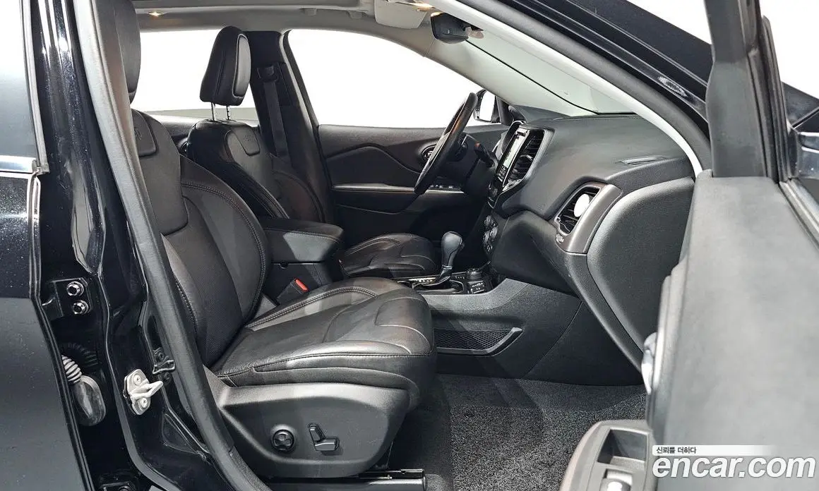 Jeep Cherokee 2021 2.4 автомат (гидро), фото 13 Jeep Cherokee 2021 2.4 автомат (гидро), фото 13