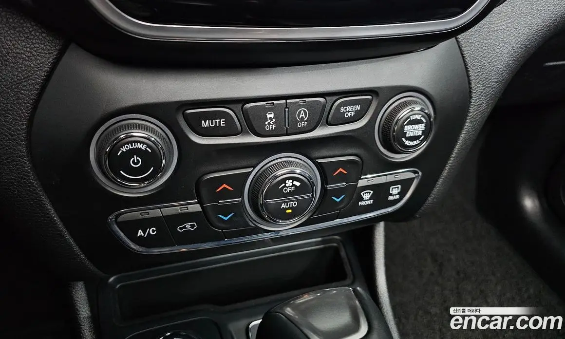 Jeep Cherokee 2021 2.4 автомат (гидро), фото 30 Jeep Cherokee 2021 2.4 автомат (гидро), фото 30