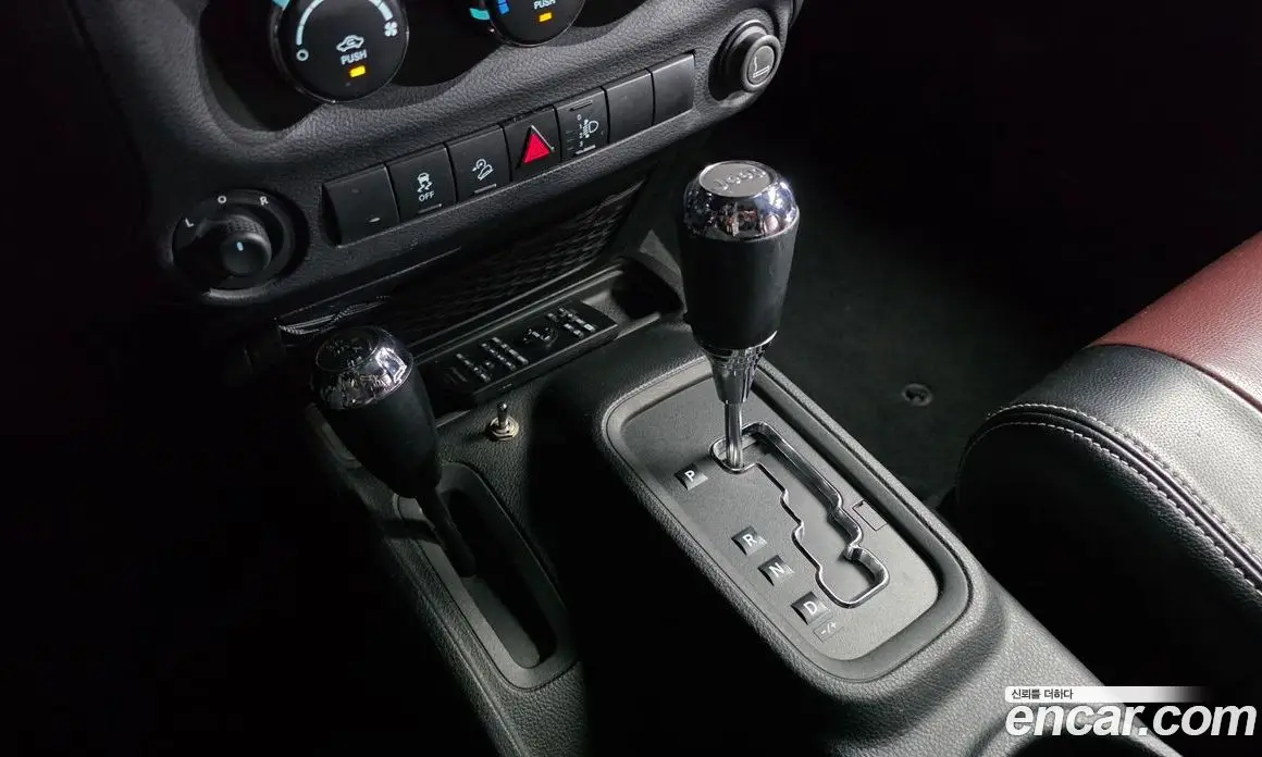 Jeep Wrangler 2012 3.6 автомат (гидро), фото 9 Jeep Wrangler 2012 3.6 автомат (гидро), фото 9