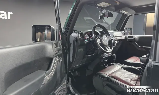 Jeep Wrangler 2012 3.6 автомат (гидро), миниатюра 10 Jeep Wrangler 2012 3.6 автомат (гидро), миниатюра 10