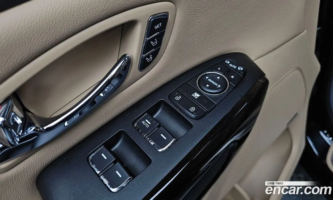 Kia Carnival 2018 2.2 автомат (гидро), фото 24 Kia Carnival 2018 2.2 автомат (гидро), фото 24