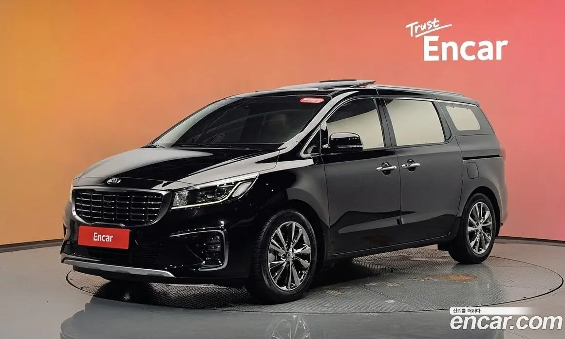 Kia Carnival 2018 2.2 автомат (гидро), фото 35 Kia Carnival 2018 2.2 автомат (гидро), фото 35
