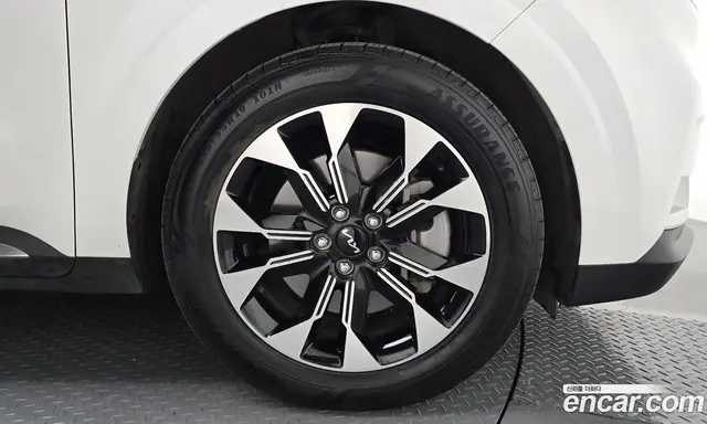Kia Carnival 2023 3.5 автомат (гидро), миниатюра 7 Kia Carnival 2023 3.5 автомат (гидро), миниатюра 7