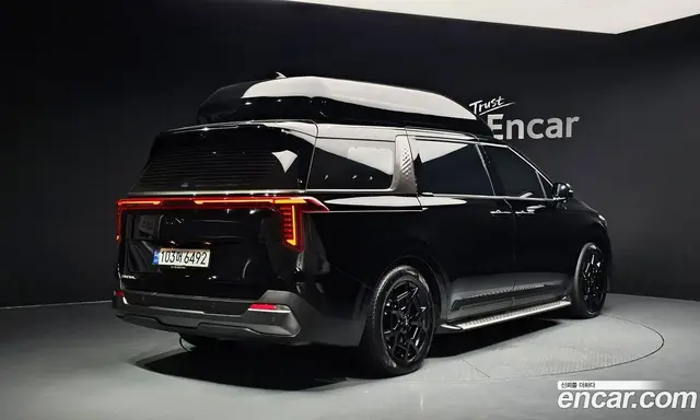 Kia Carnival 2024 2.2 автомат (гидро), миниатюра 2