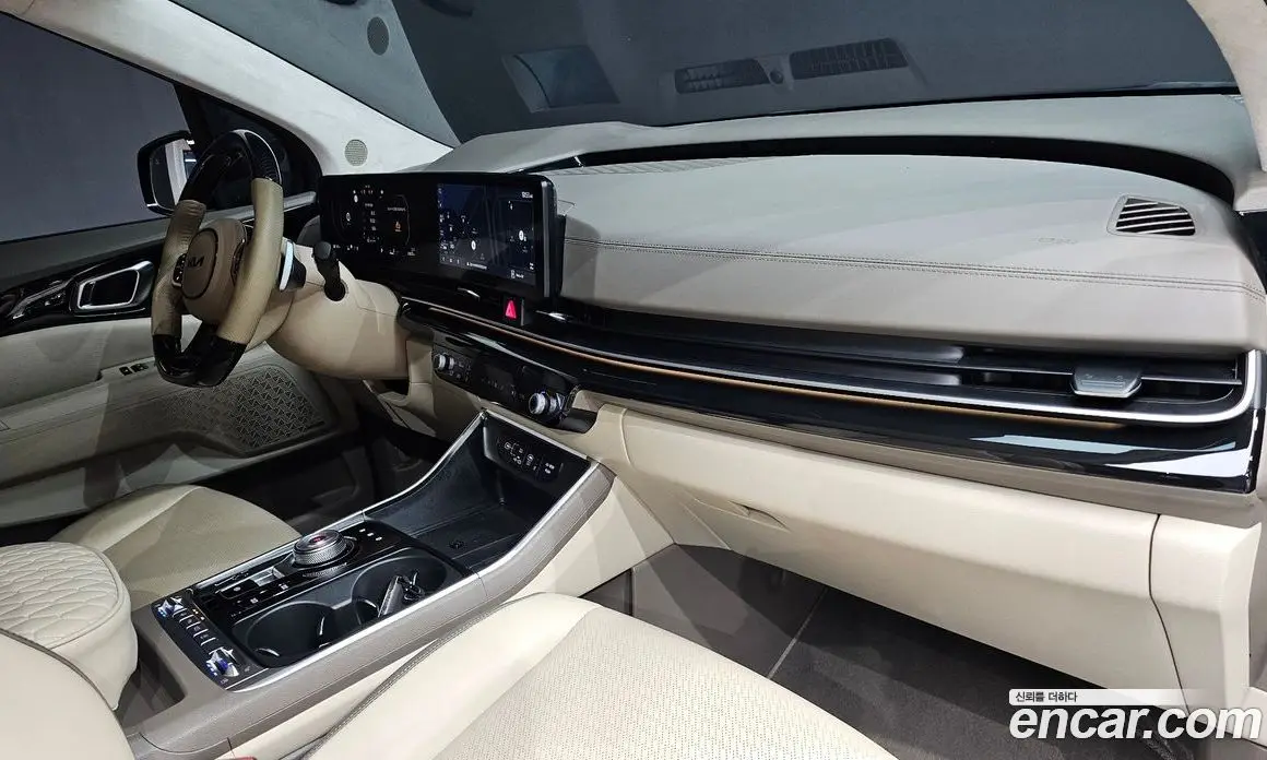 Kia Carnival 2024 2.2 автомат (гидро), фото 28