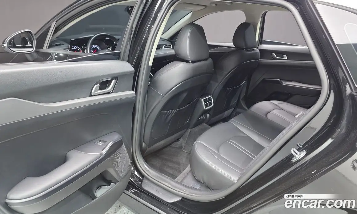 Kia K5 (Optima) 2022 2.0 автомат (гидро), фото 18 Kia K5 (Optima) 2022 2.0 автомат (гидро), фото 18