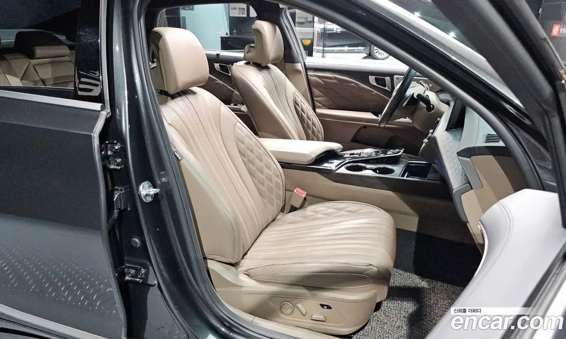 Kia K8 2023 2.5 автомат (гидро), фото 18 Kia K8 2023 2.5 автомат (гидро), фото 18