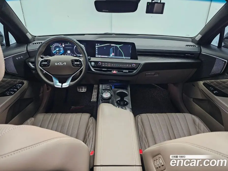 Kia K8 2024 1.6 автомат (гидро), фото 15 Kia K8 2024 1.6 автомат (гидро), фото 15