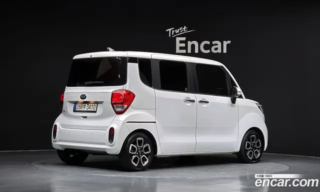 Kia Ray 2021 1.0 автомат (гидро), миниатюра 2