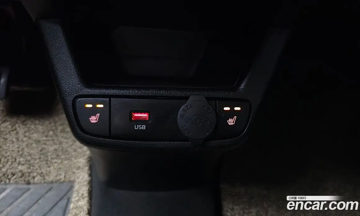 Kia Ray 2021 1.0 автомат (гидро), фото 15