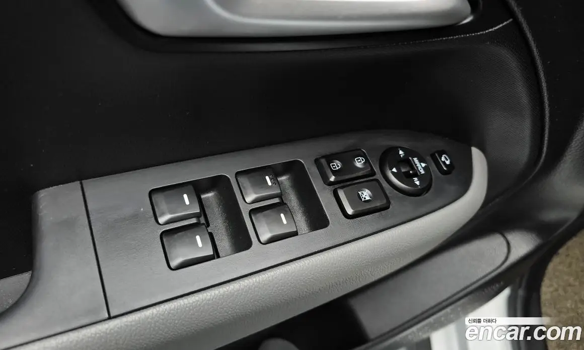 Kia Ray 2021 1.0 автомат (гидро), фото 17