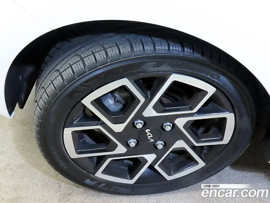 Kia Ray 2024 1.0 автомат (гидро), фото 20 Kia Ray 2024 1.0 автомат (гидро), фото 20