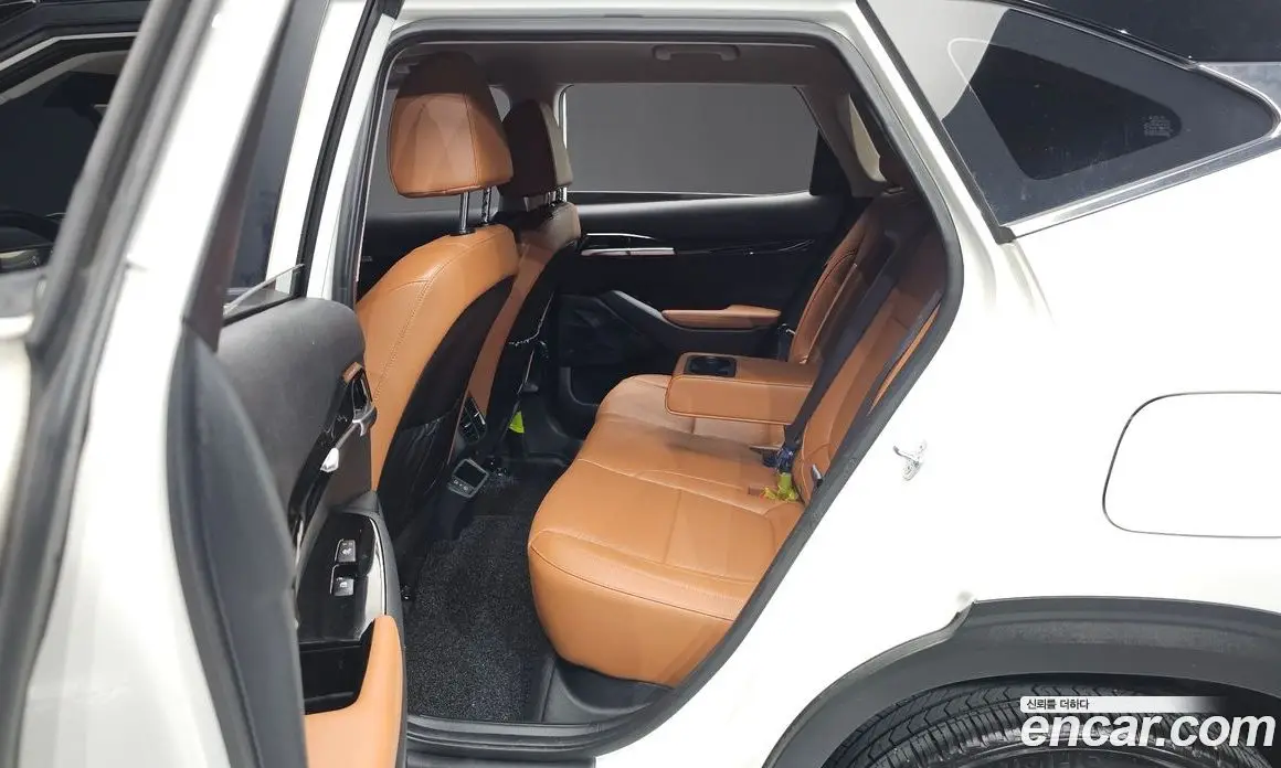 Kia Seltos 2023 1.6 автомат (гидро), фото 18 Kia Seltos 2023 1.6 автомат (гидро), фото 18