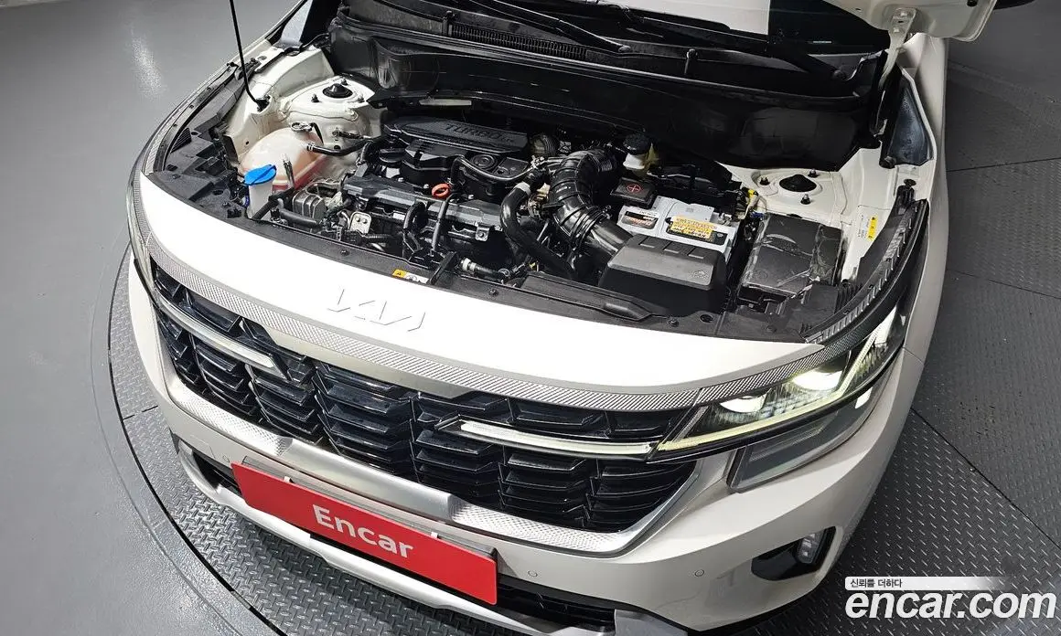 Kia Seltos 2023 1.6 автомат (гидро), фото 6 Kia Seltos 2023 1.6 автомат (гидро), фото 6