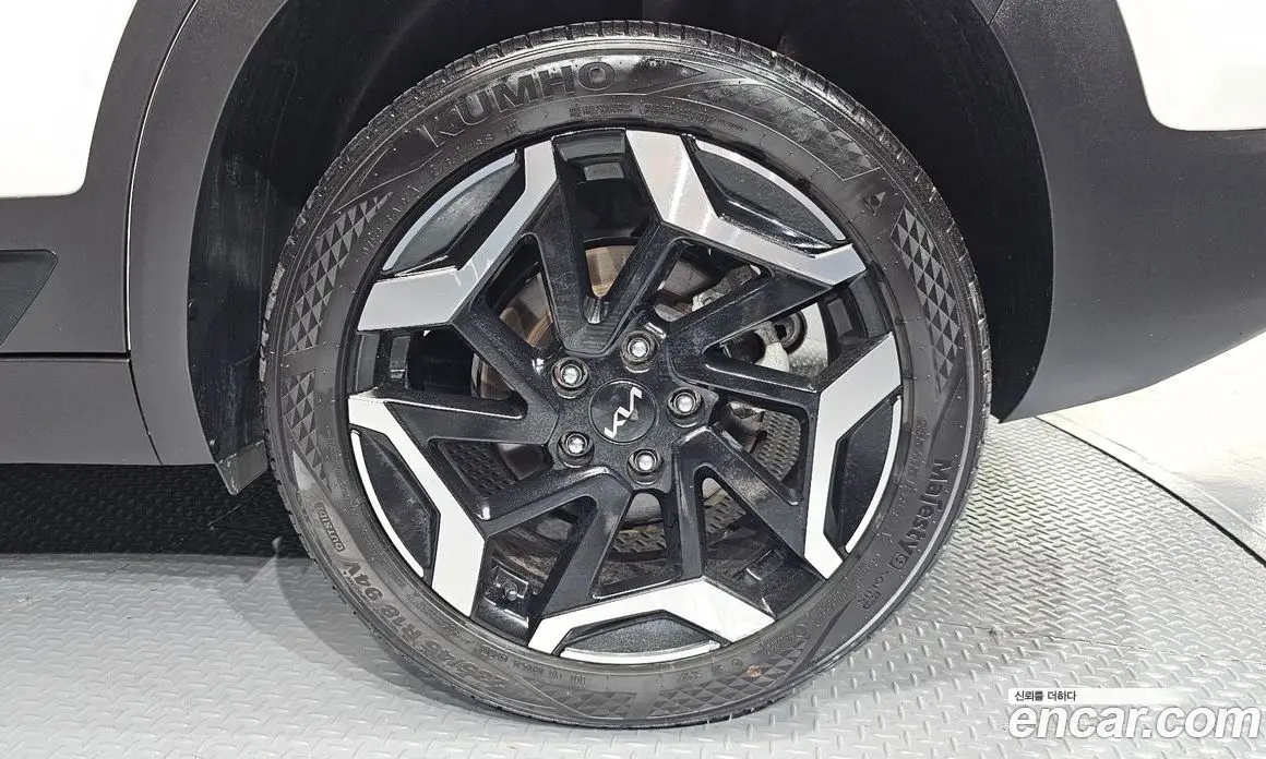 Kia Seltos 2023 1.6 автомат (гидро), фото 7 Kia Seltos 2023 1.6 автомат (гидро), фото 7