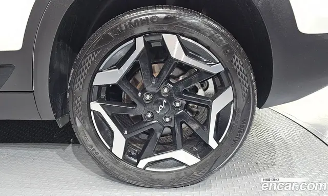 Kia Seltos 2023 1.6 автомат (гидро), миниатюра 7 Kia Seltos 2023 1.6 автомат (гидро), миниатюра 7