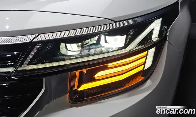 Kia Seltos 2023 1.6 автомат (гидро), миниатюра 8 Kia Seltos 2023 1.6 автомат (гидро), миниатюра 8
