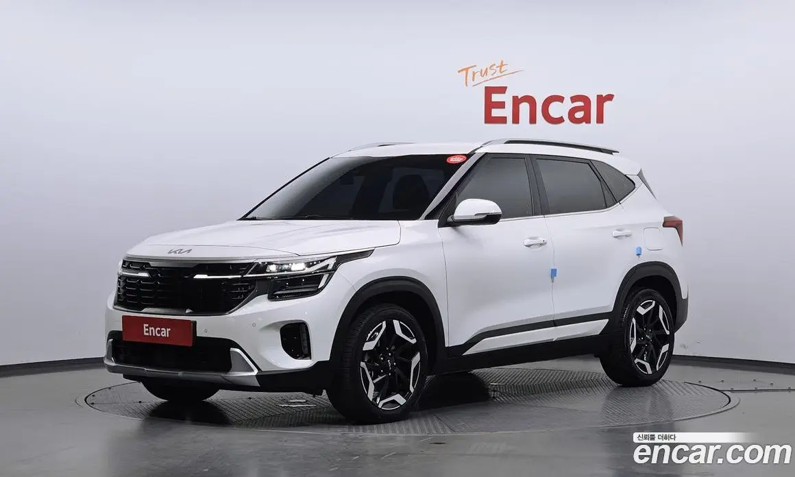 Kia Seltos 2023 1.6 автомат (гидро), фото 1 Kia Seltos 2023 1.6 автомат (гидро), фото 1