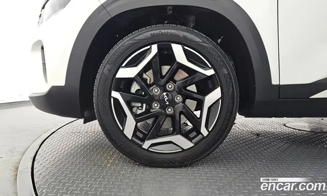 Kia Seltos 2023 1.6 автомат (гидро), миниатюра 5 Kia Seltos 2023 1.6 автомат (гидро), миниатюра 5
