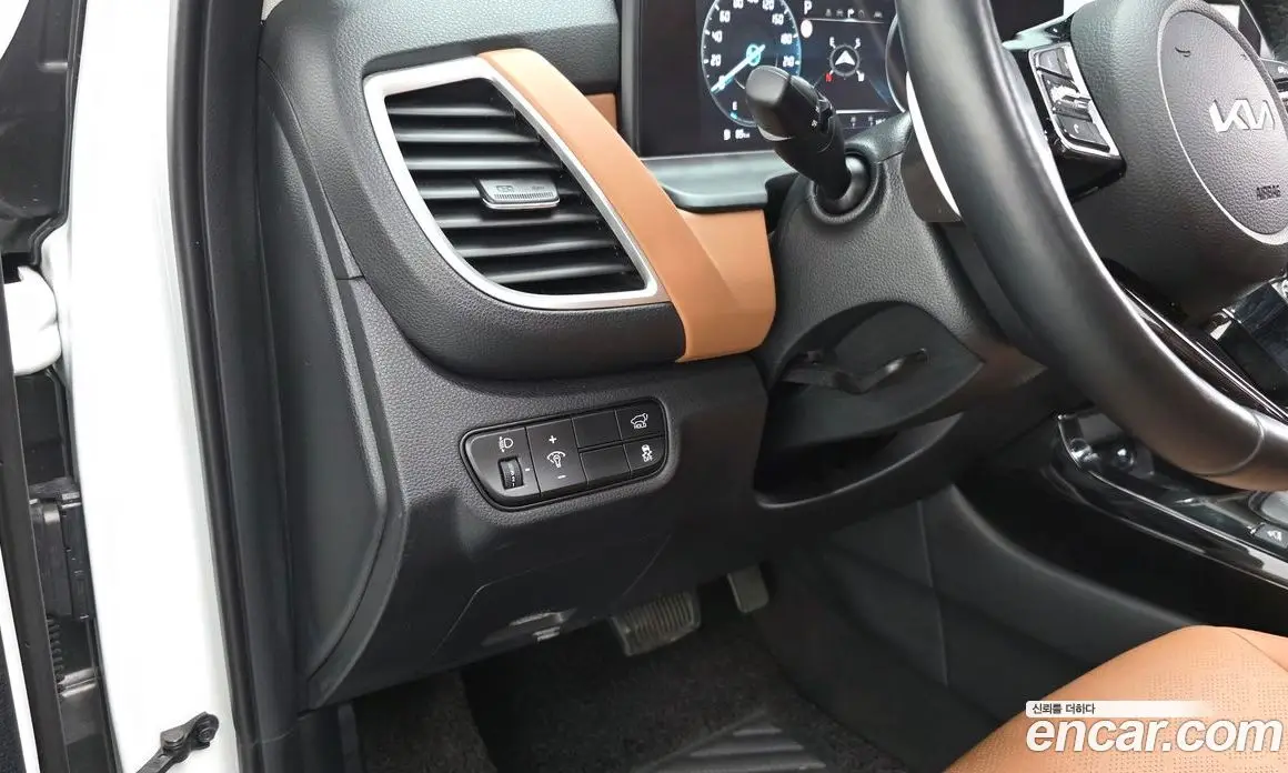 Kia Seltos 2025 1.6 автомат (гидро), фото 13 Kia Seltos 2025 1.6 автомат (гидро), фото 13