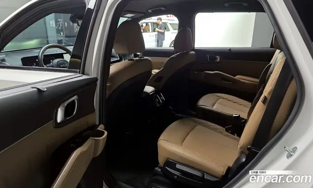 Kia Sorento 2023 1.6 автомат (гидро), миниатюра 11