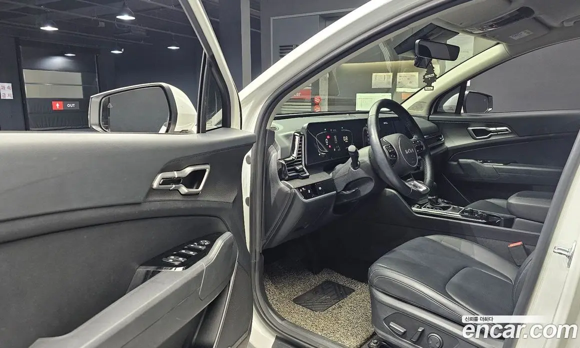 Kia Sportage 2023 2.0 автомат (гидро), фото 13