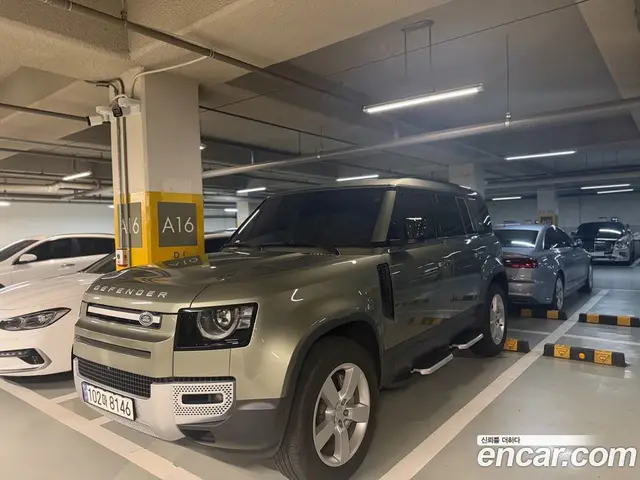 Land Rover Defender 2023 3.0 автомат (гидро), миниатюра 1 Land Rover Defender 2023 3.0 автомат (гидро), миниатюра 1