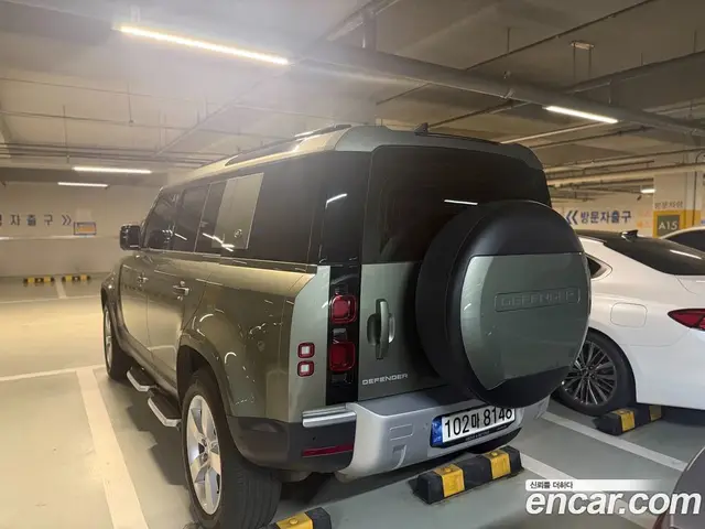 Land Rover Defender 2023 3.0 автомат (гидро), миниатюра 2 Land Rover Defender 2023 3.0 автомат (гидро), миниатюра 2