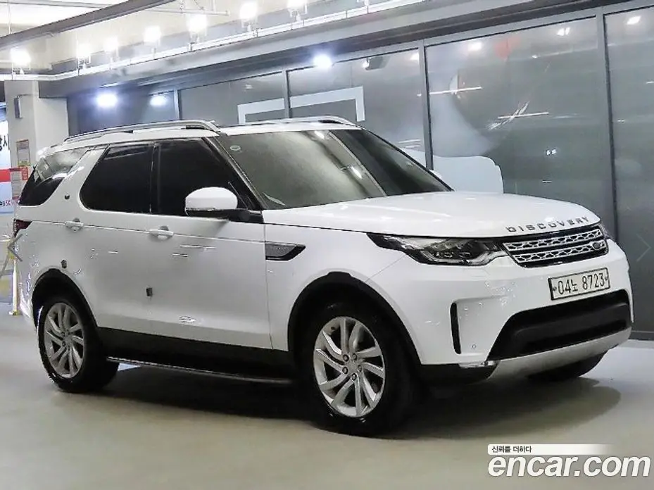 Land Rover Discovery 2017 3.0 автомат (гидро), фото 1 Land Rover Discovery 2017 3.0 автомат (гидро), фото 1