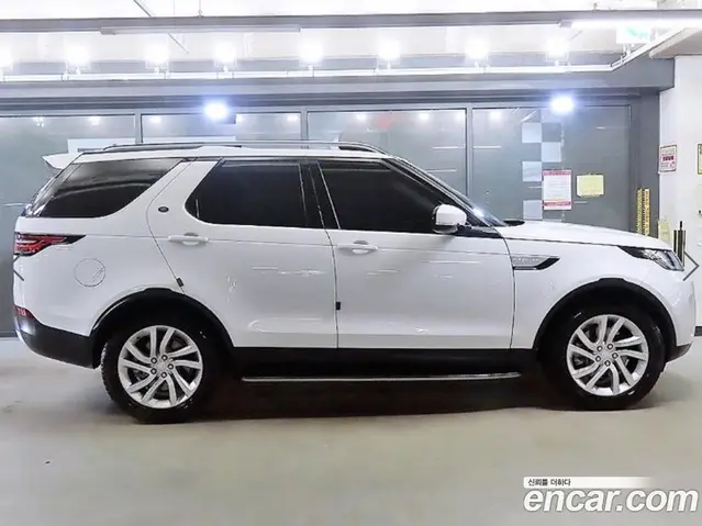 Land Rover Discovery 2017 3.0 автомат (гидро), миниатюра 3 Land Rover Discovery 2017 3.0 автомат (гидро), миниатюра 3