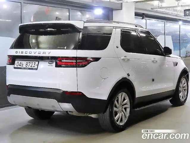 Land Rover Discovery 2017 3.0 автомат (гидро), миниатюра 4 Land Rover Discovery 2017 3.0 автомат (гидро), миниатюра 4
