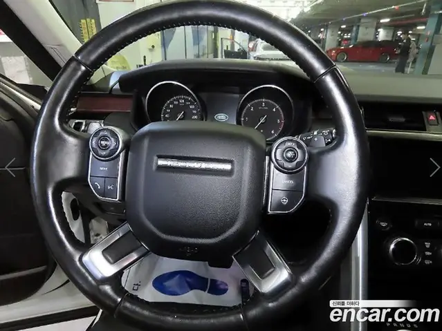 Land Rover Discovery 2017 3.0 автомат (гидро), миниатюра 8 Land Rover Discovery 2017 3.0 автомат (гидро), миниатюра 8