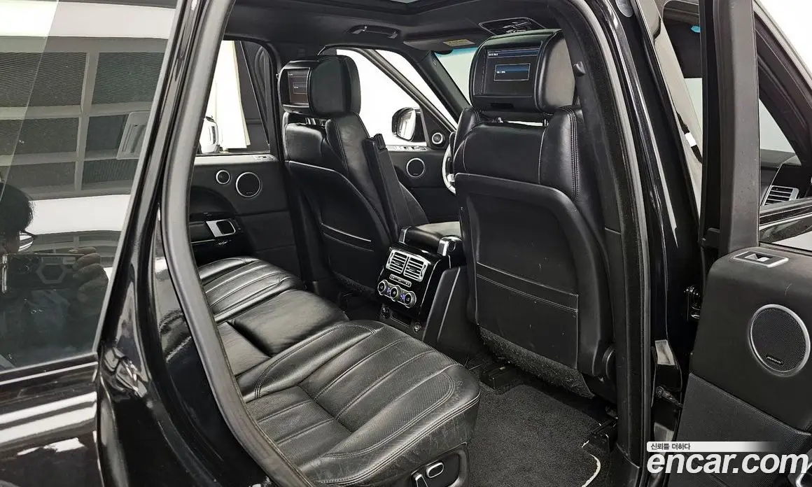Land Rover Range Rover 2014 4.4 автомат (гидро), фото 12 Land Rover Range Rover 2014 4.4 автомат (гидро), фото 12